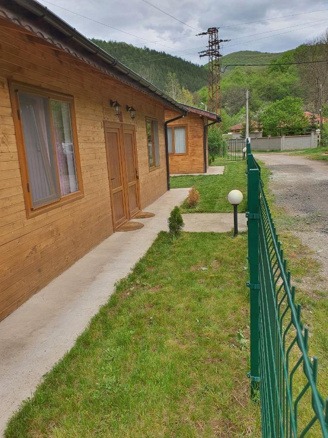 Еко Бунгала Trŭn Eksteriør billede